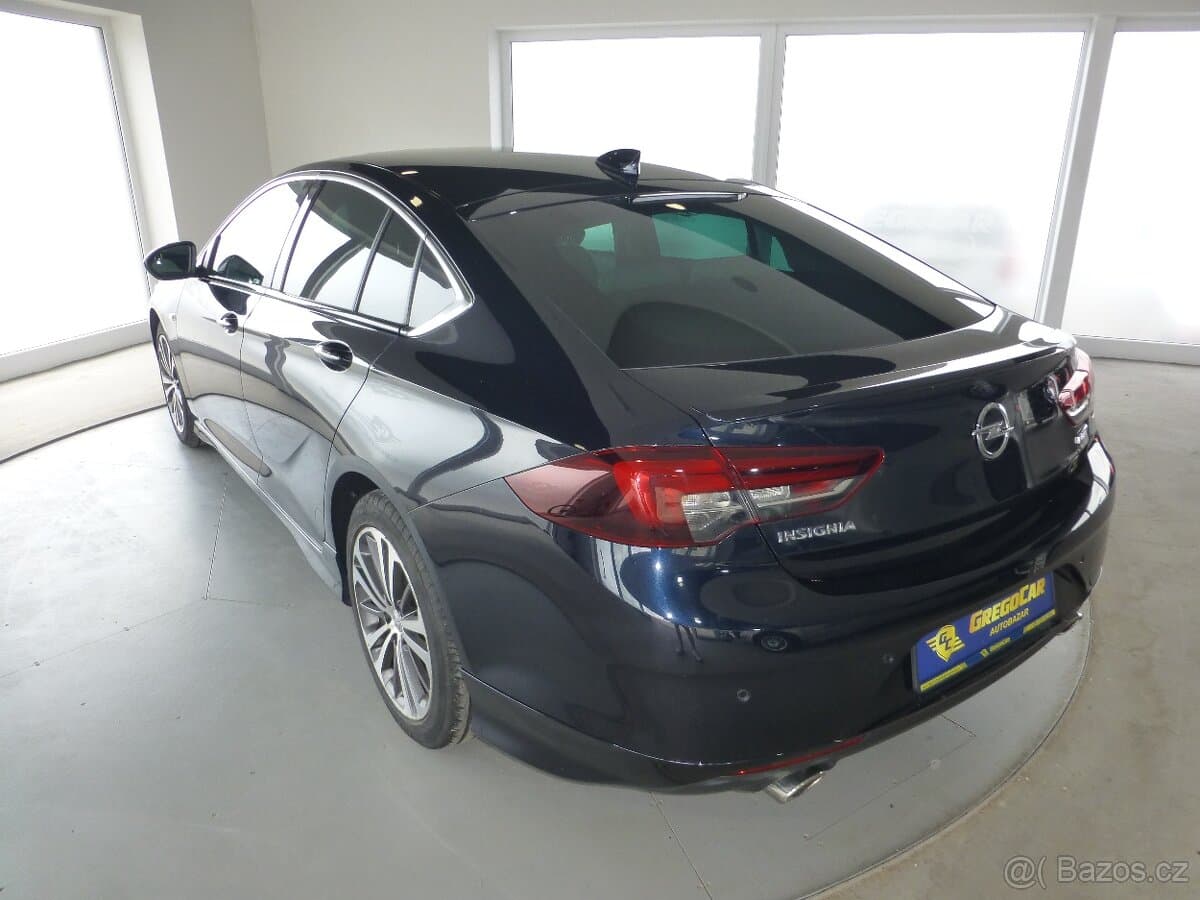 2018 Opel INSIGNIA - 7