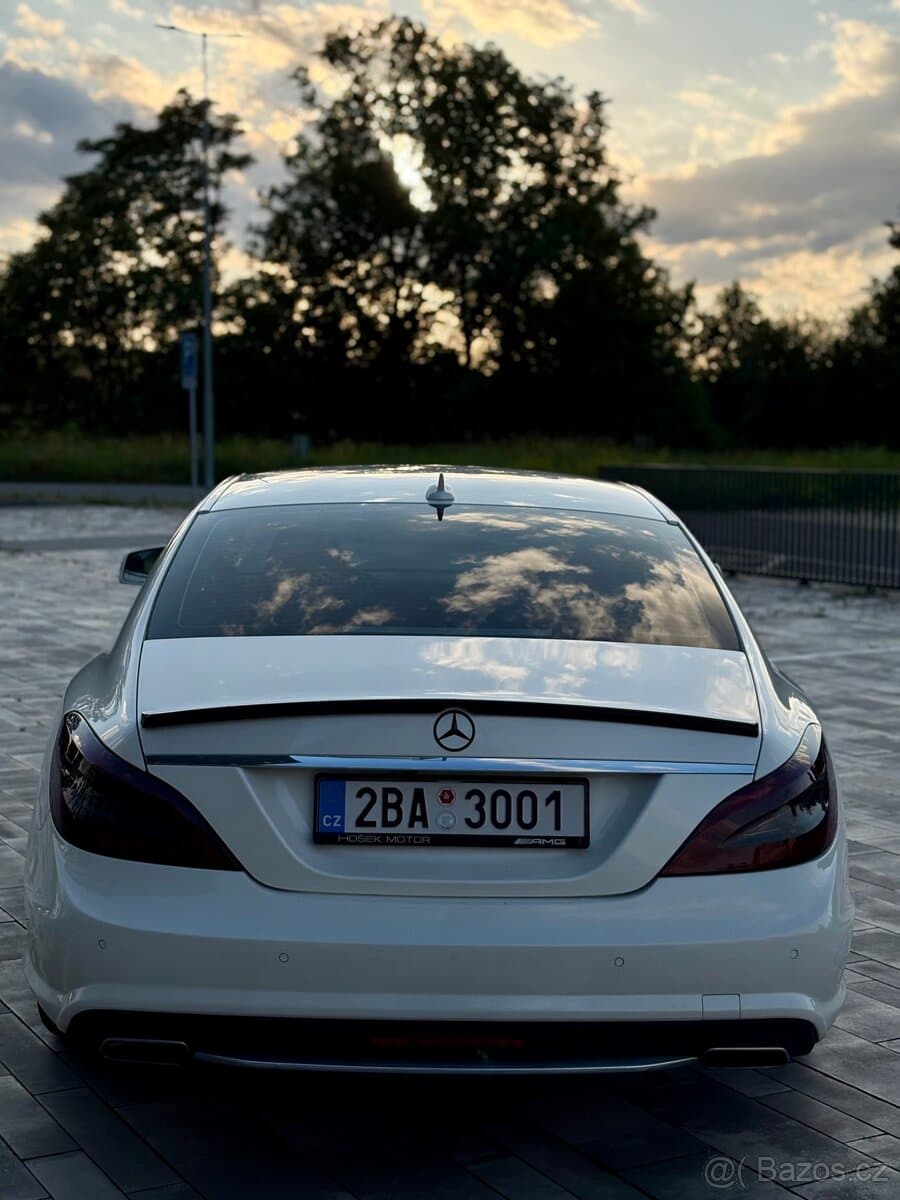 2011 Mercedes-Benz CL-CLASS - 7