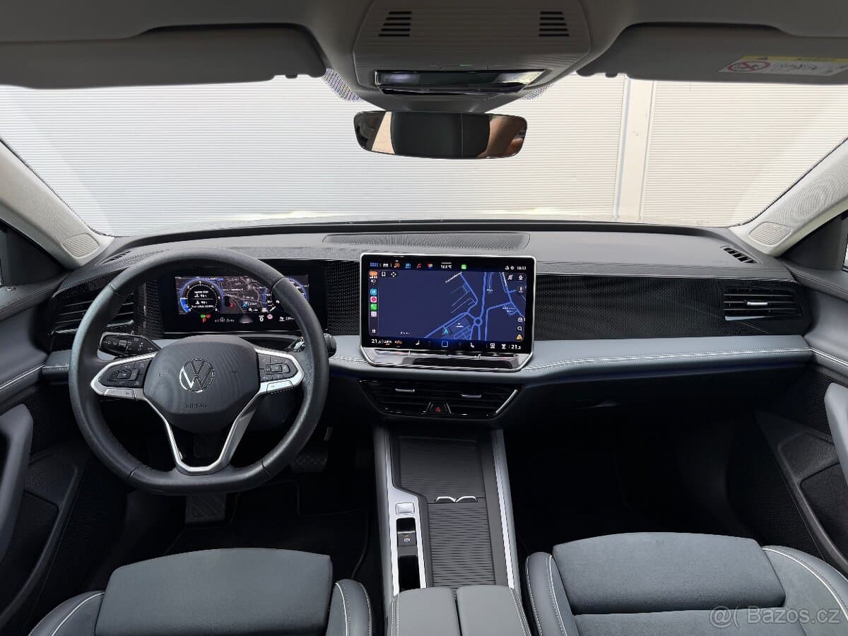2024 Volkswagen PASSAT - 7