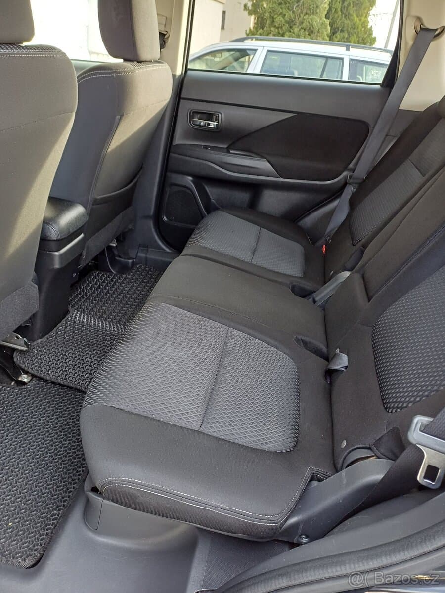 2018 Mitsubishi OUTLANDER - 7