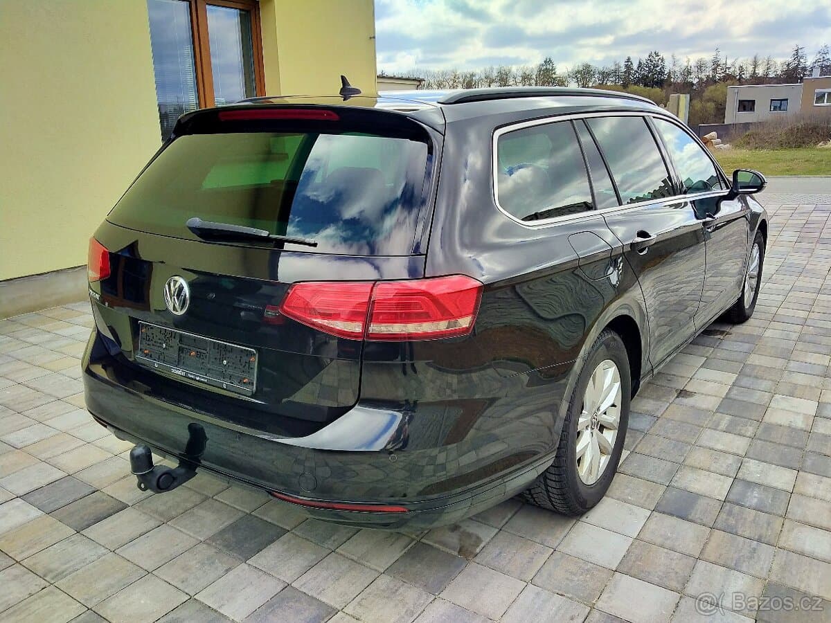 2016 Volkswagen PASSAT - 7