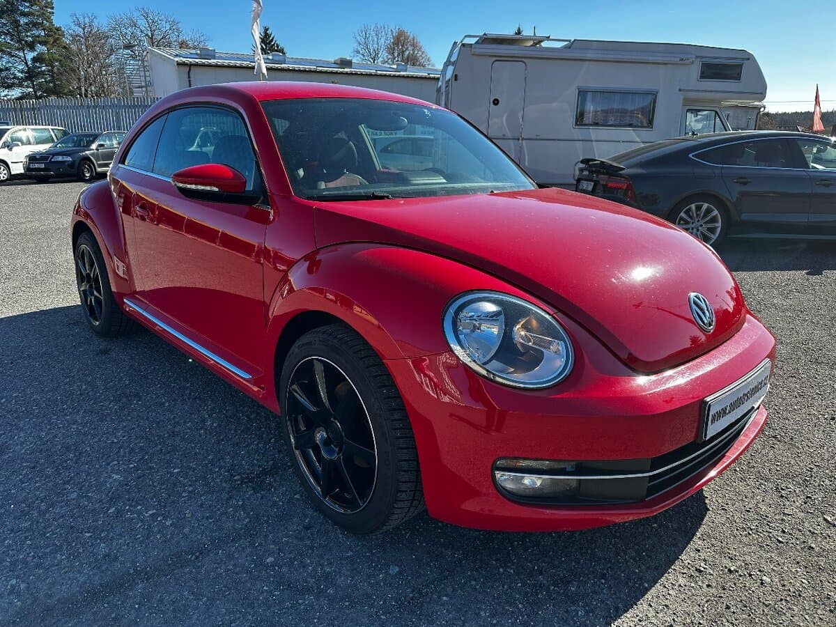 2015 Volkswagen BEETLE - 7