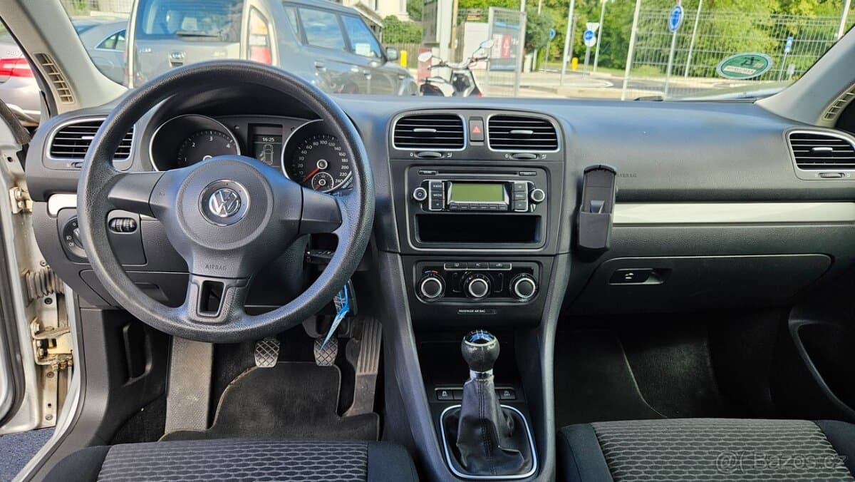 2011 Volkswagen GOLF - 7
