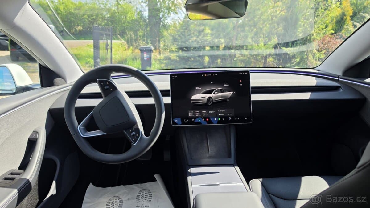 2023 Tesla MODEL 3 - 7