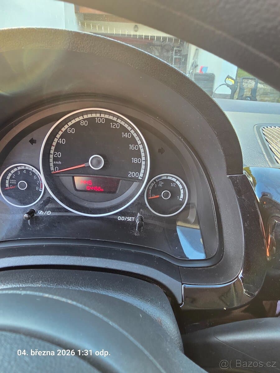 2013 Volkswagen UP! - 7
