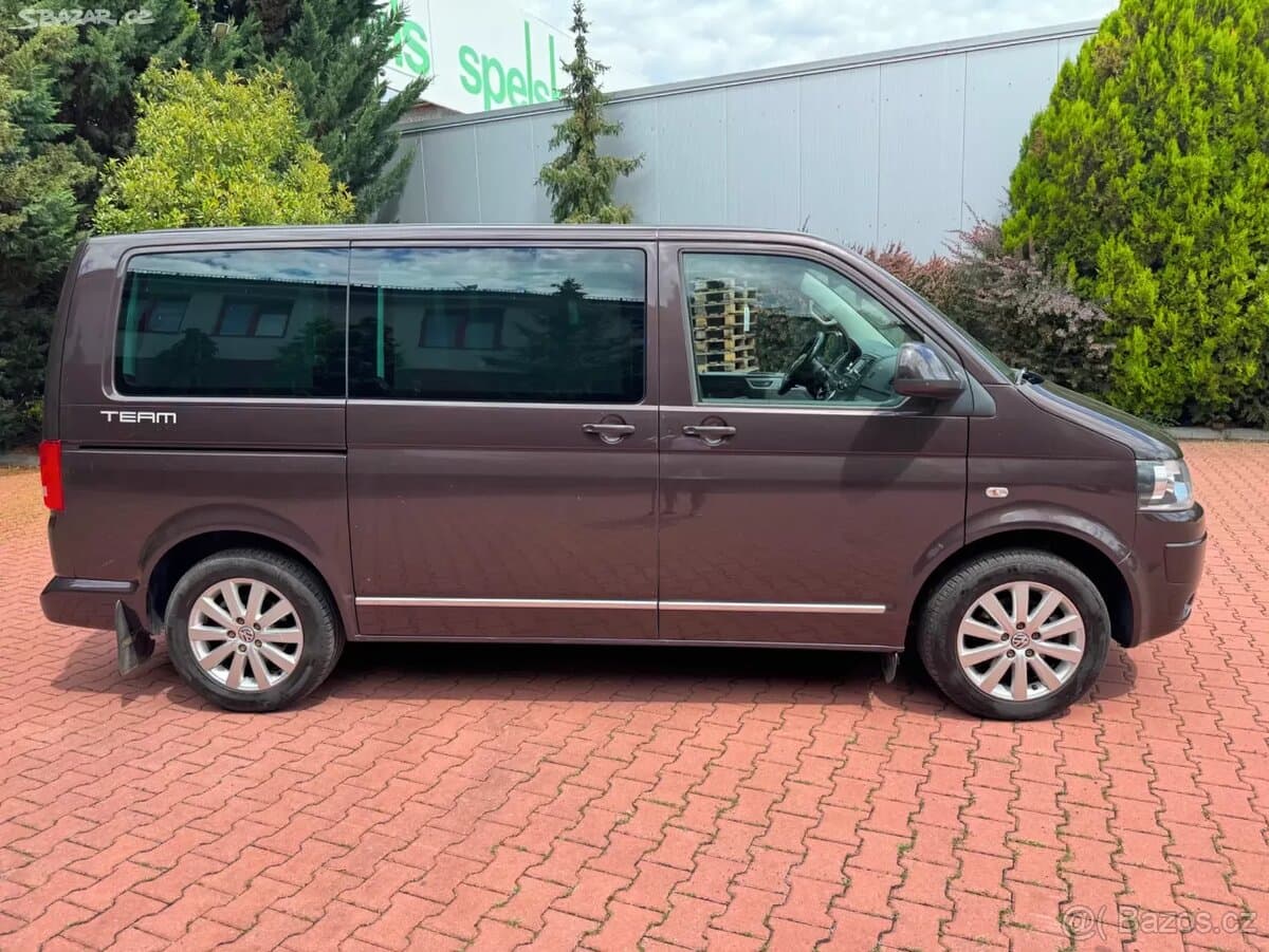 2011 Volkswagen MULTIVAN - 7