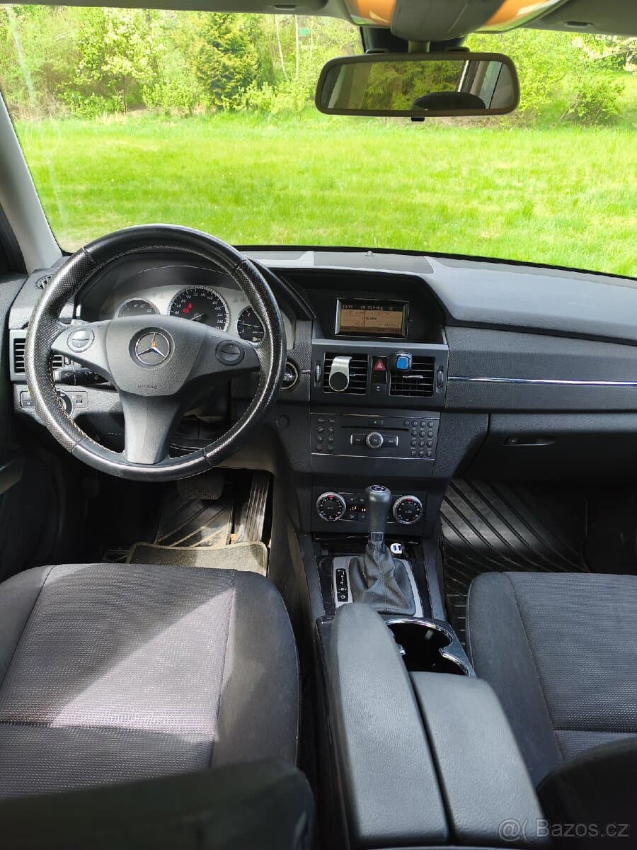 2010 Mercedes-Benz GLK - 7
