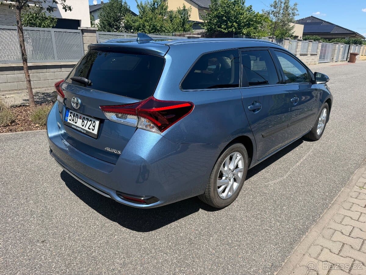 2016 Toyota AURIS - 7