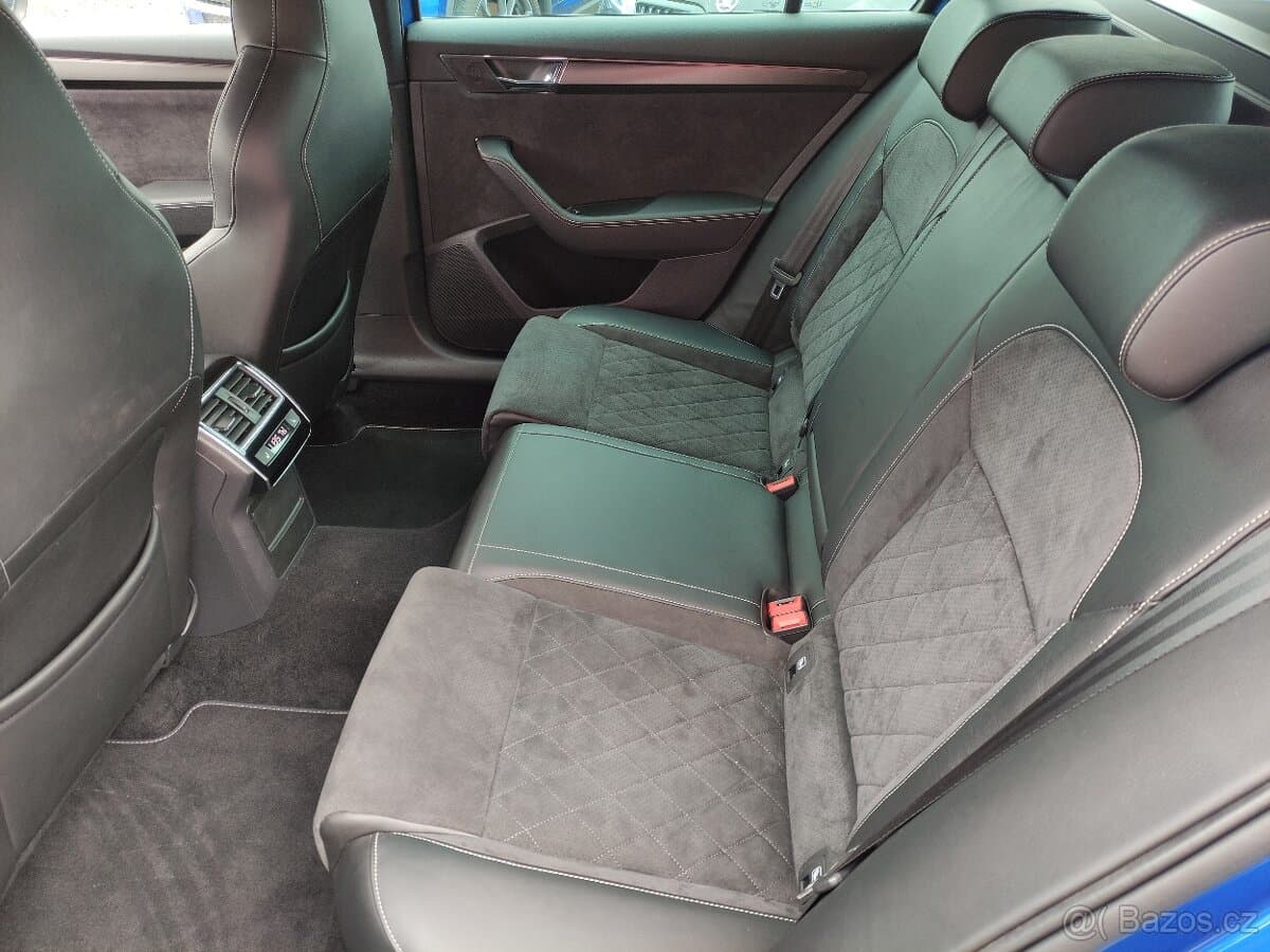 2020 Škoda SUPERB - 7