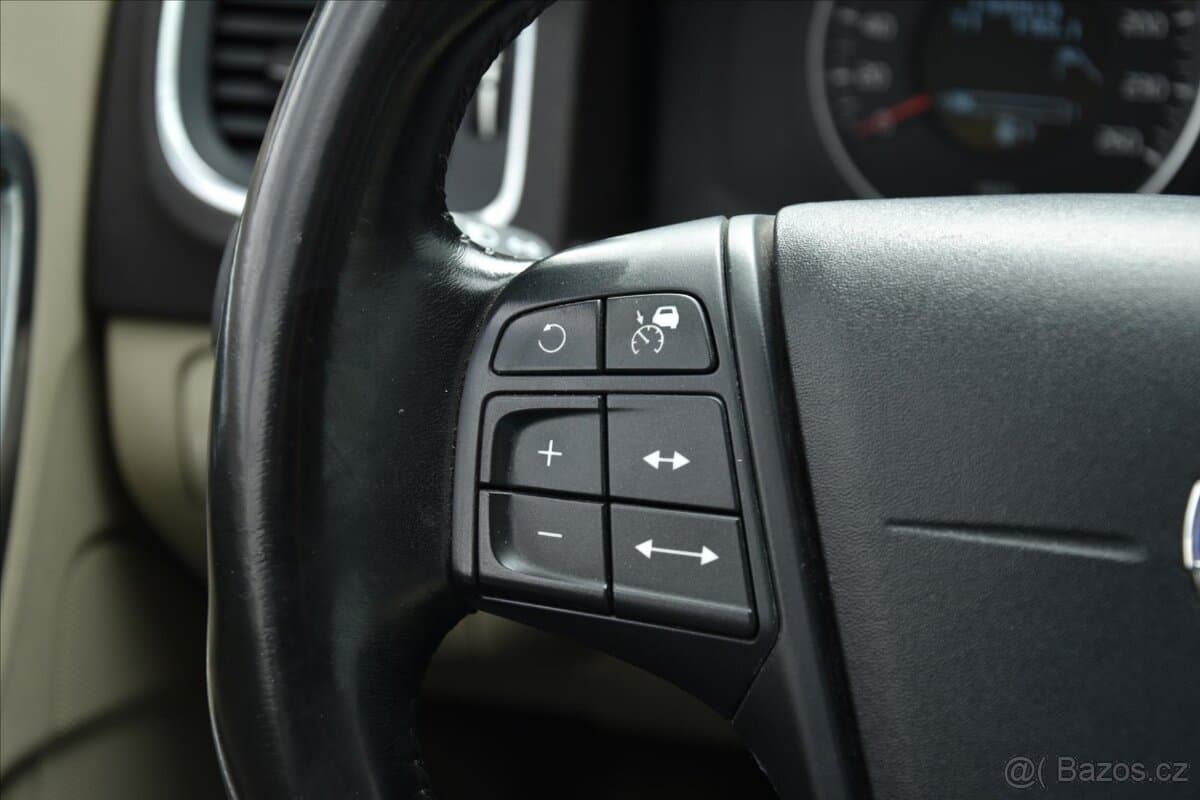 2011 Volvo V60 - 7