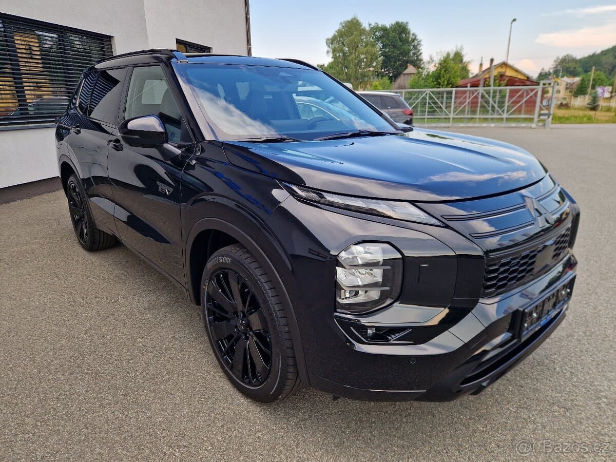 2026 Mitsubishi OUTLANDER - 7
