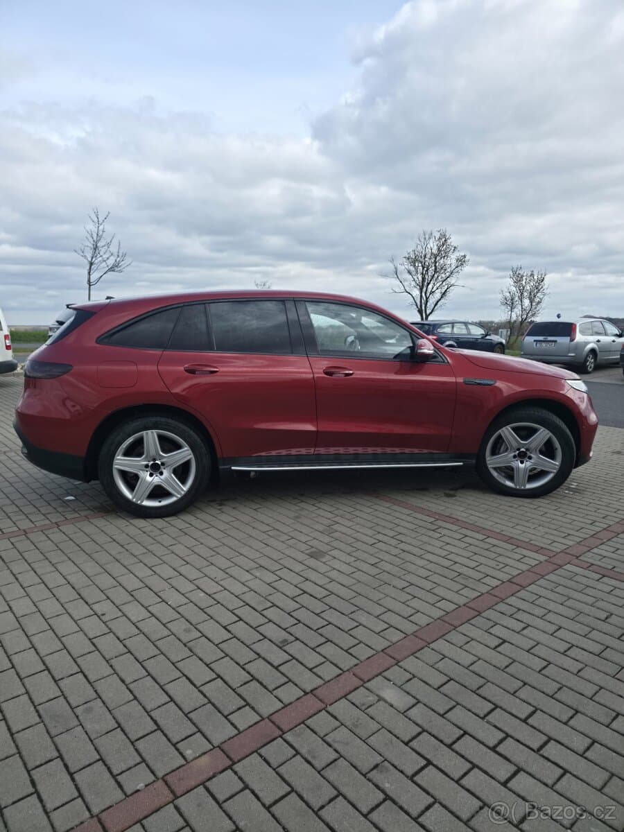 2022 Mercedes-Benz EQC - 7
