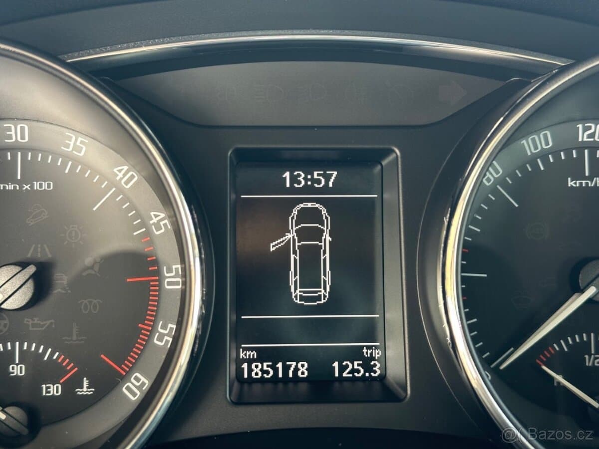 2012 Škoda SUPERB - 7