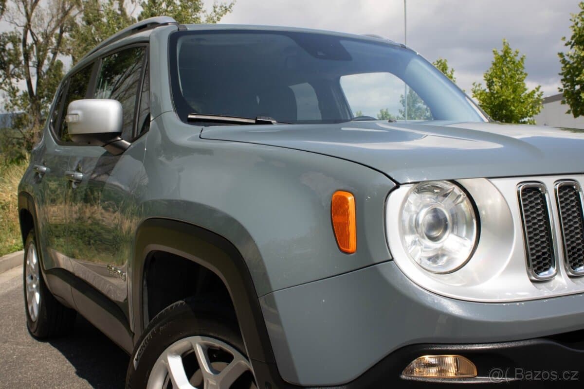 2016 Jeep RENEGADE - 7
