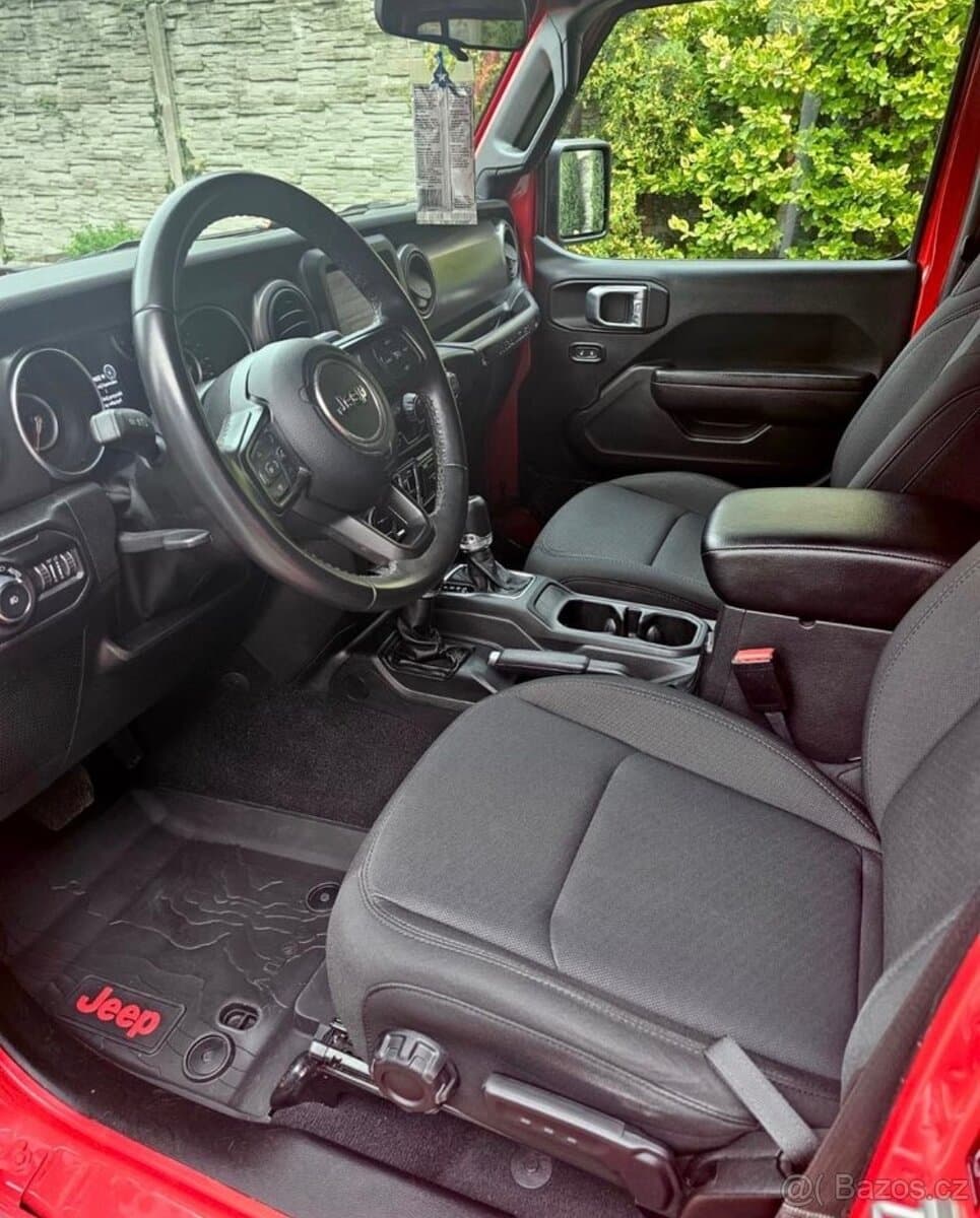 2022 Jeep WRANGLER - 7