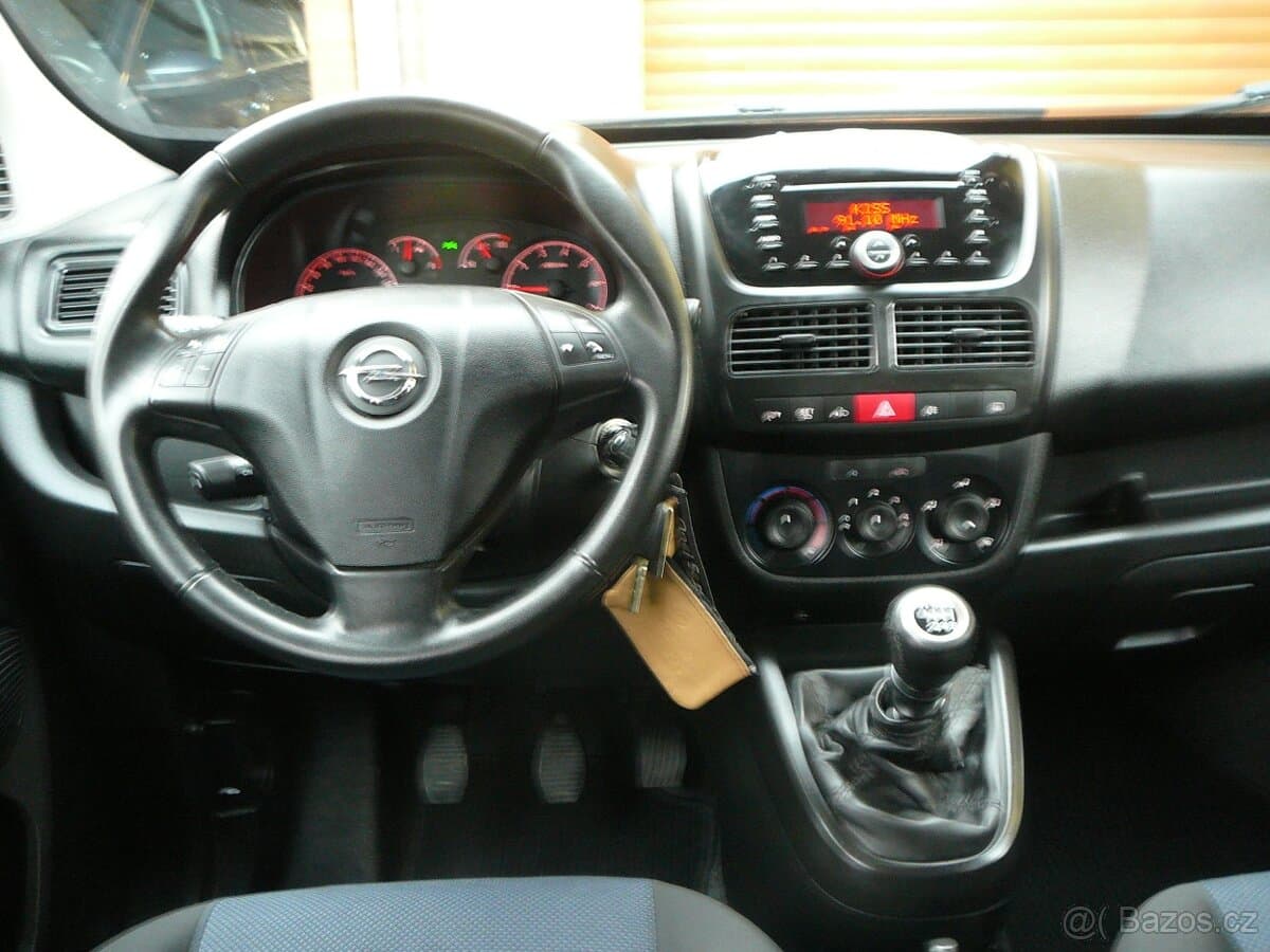 2017 Opel COMBO - 7