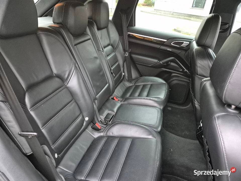 2011 Porsche CAYENNE - 7