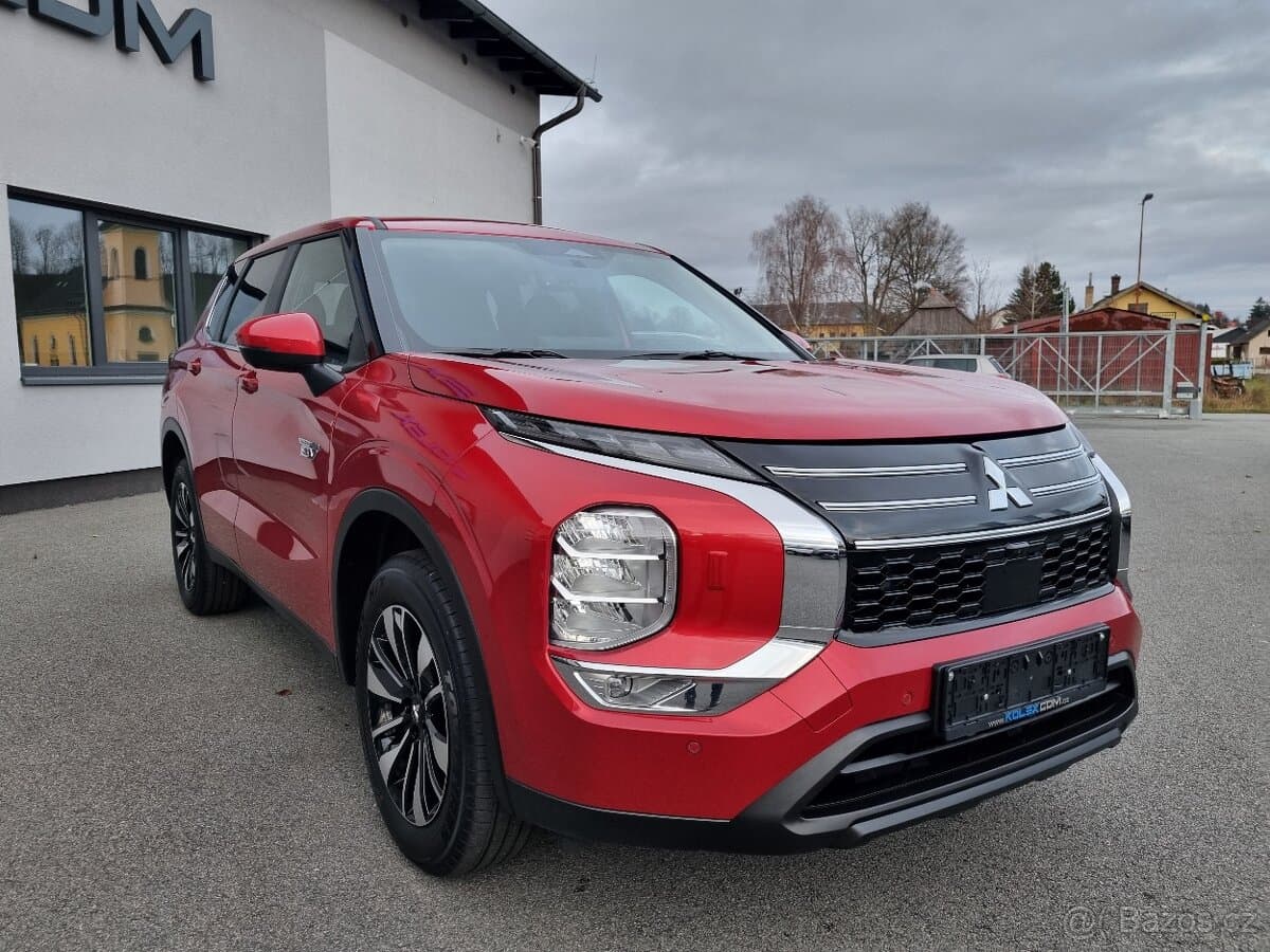 2025 Mitsubishi OUTLANDER - 7