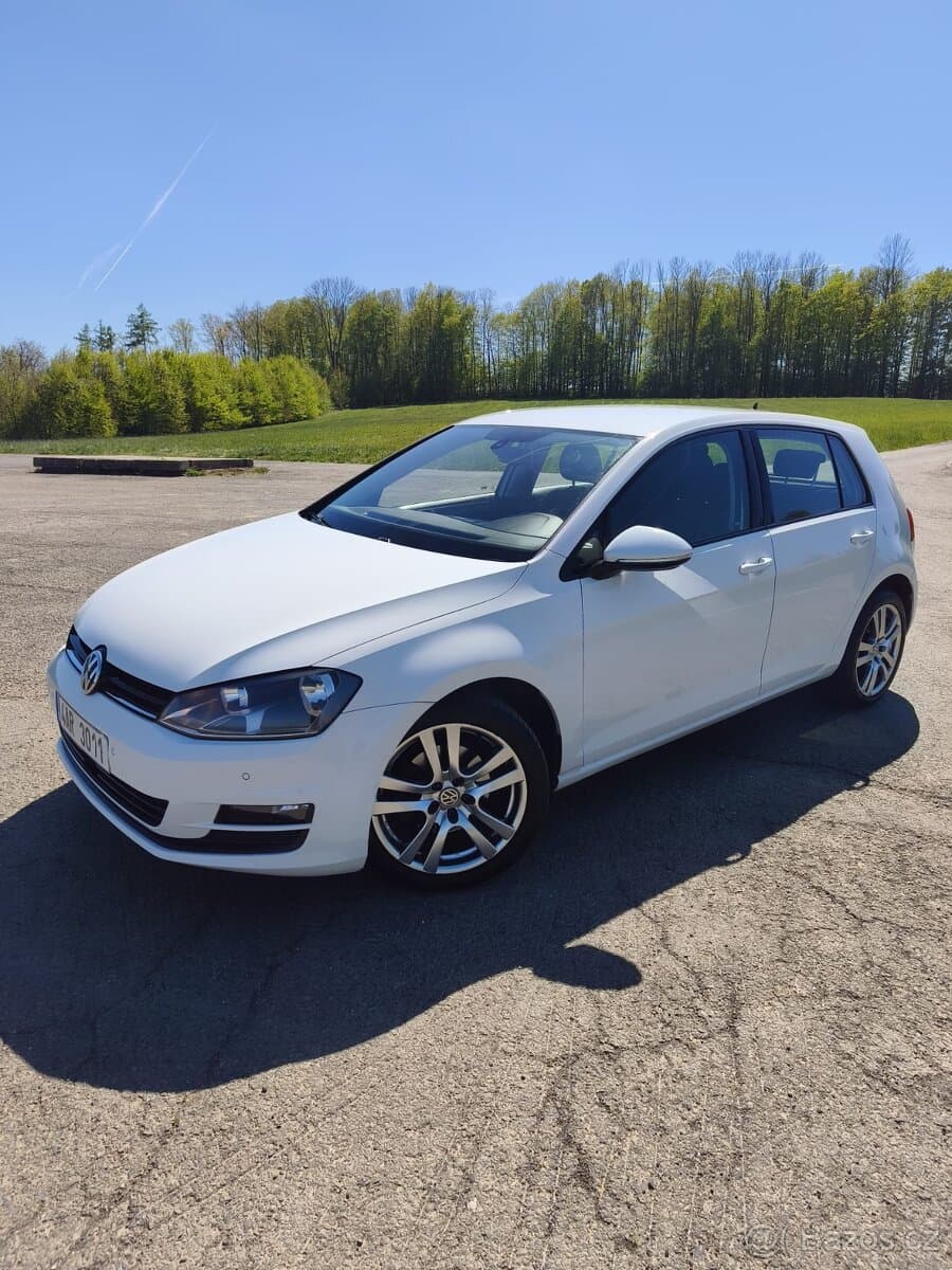 Volkswagen GOLF - 7
