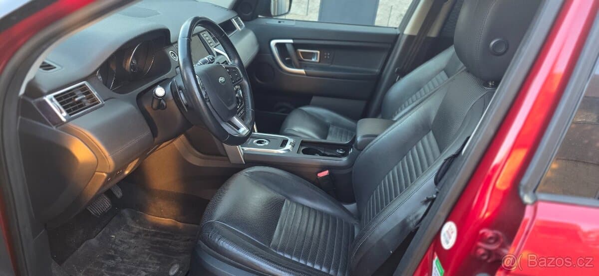 2016 Land Rover DISCOVERY - 7