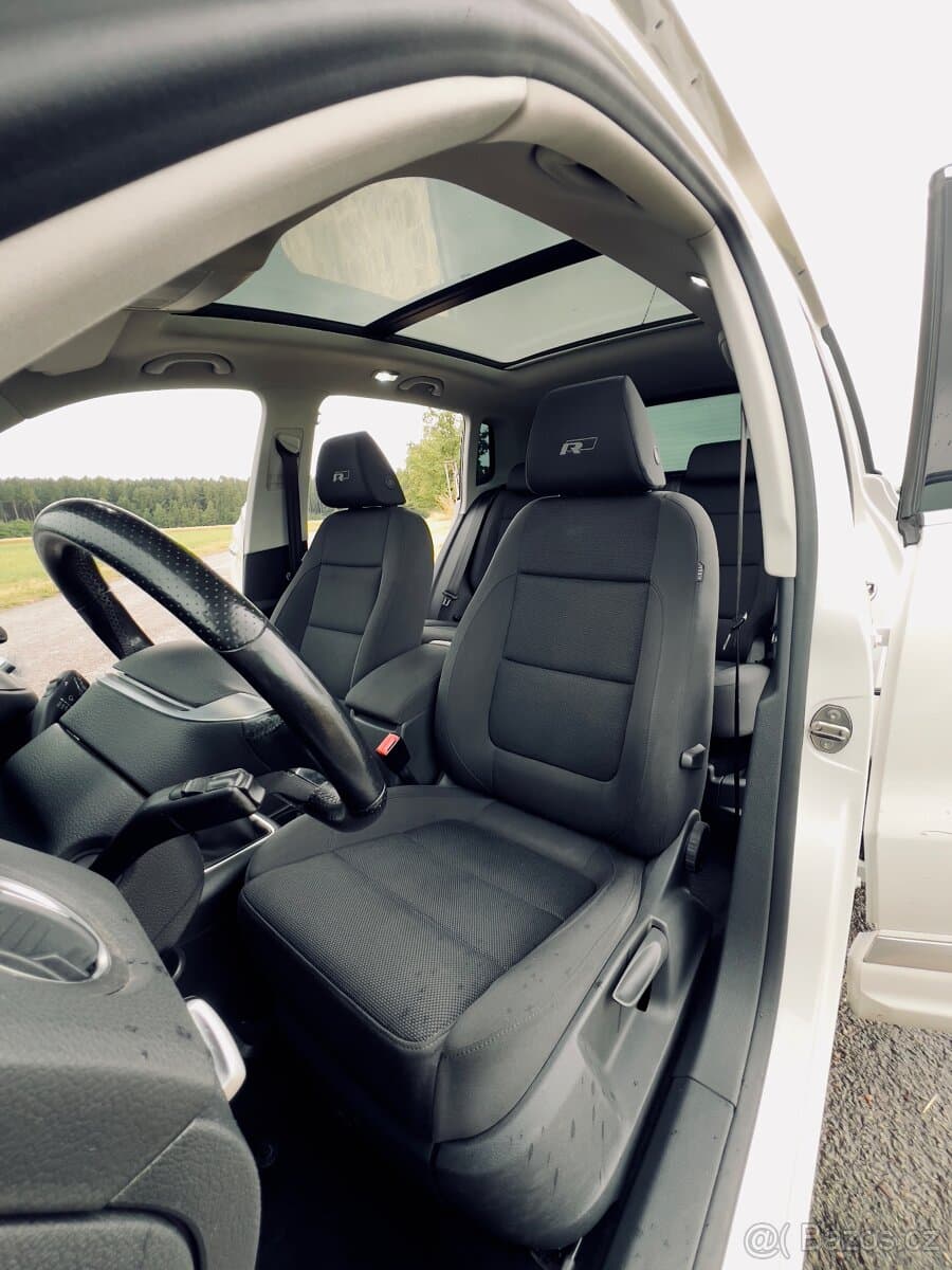 2010 Volkswagen TIGUAN - 7