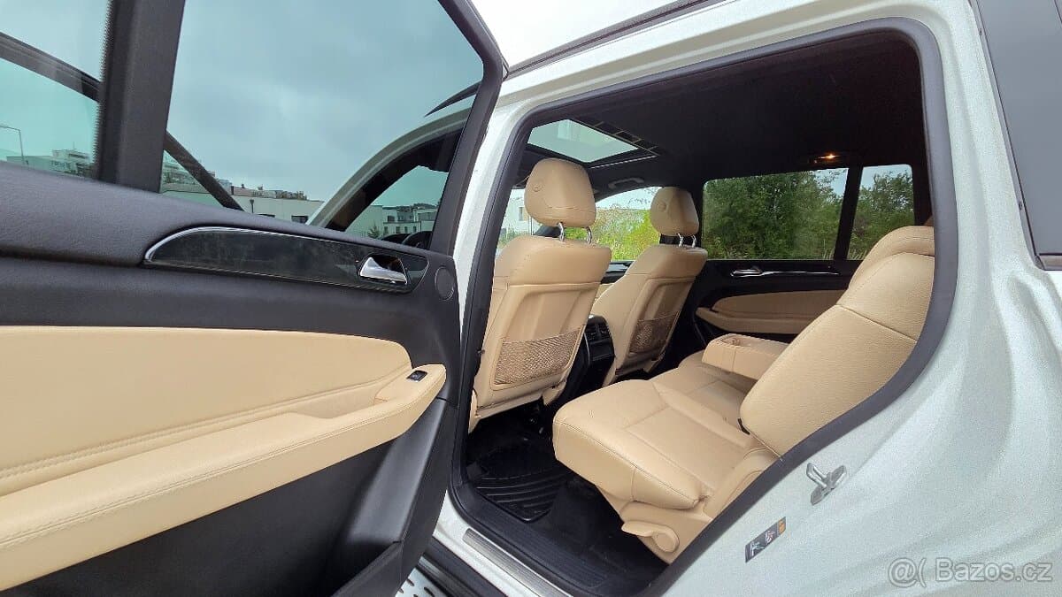 2017 Mercedes-Benz GLS - 7