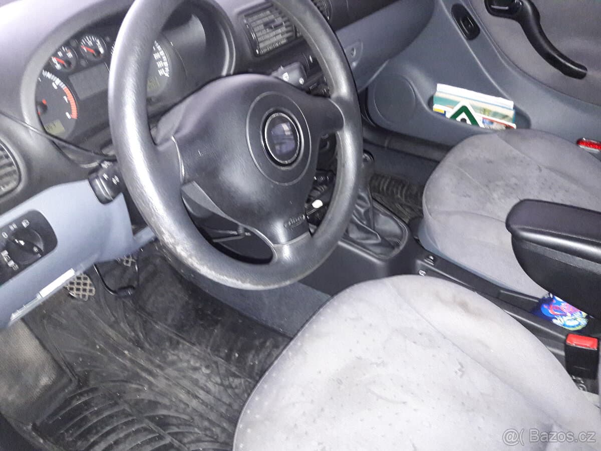 Seat TOLEDO - 7