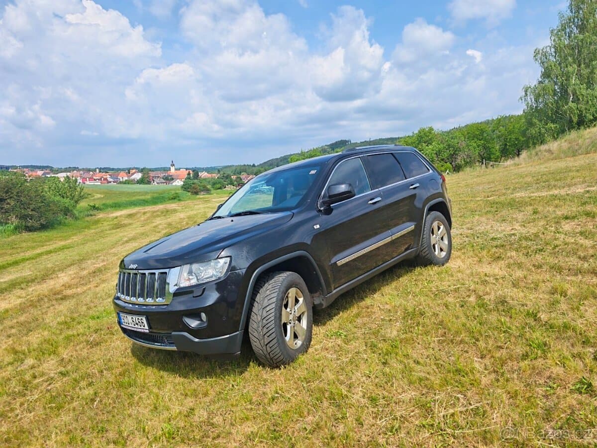 2013 Jeep CHEROKEE - 7