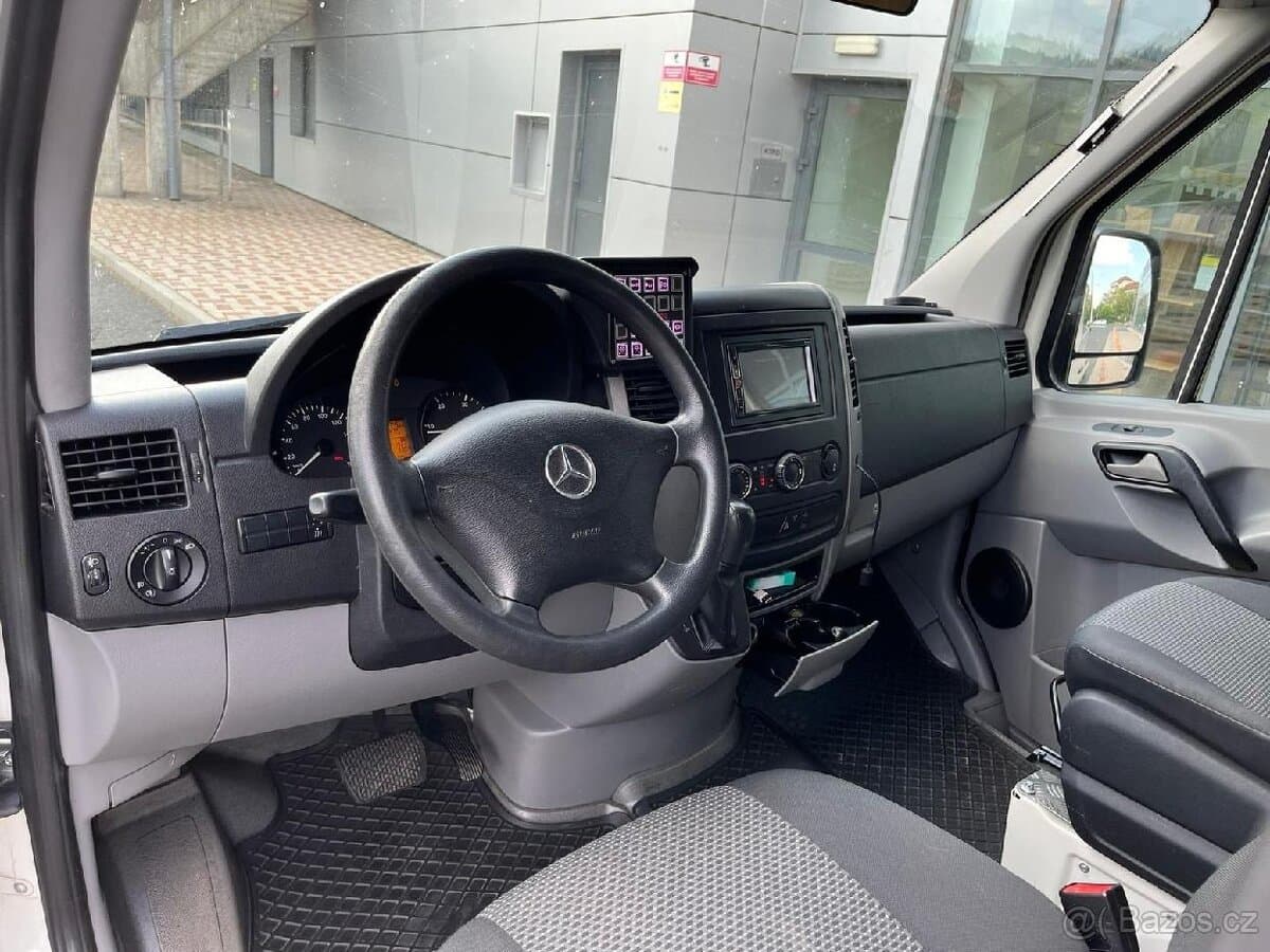 2012 Mercedes-Benz SPRINTER - 7