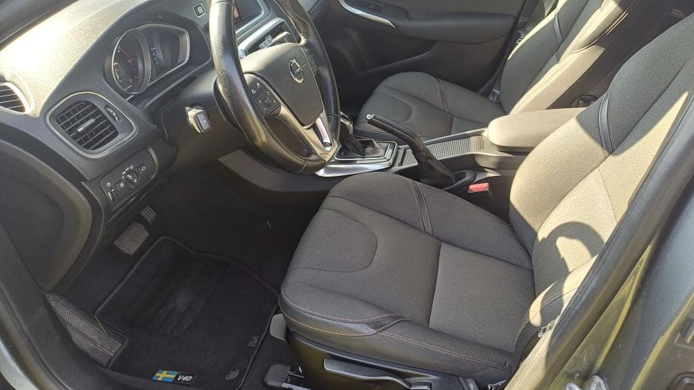 2018 Volvo V40 - 7