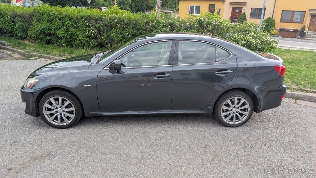 2009 Lexus IS - 7