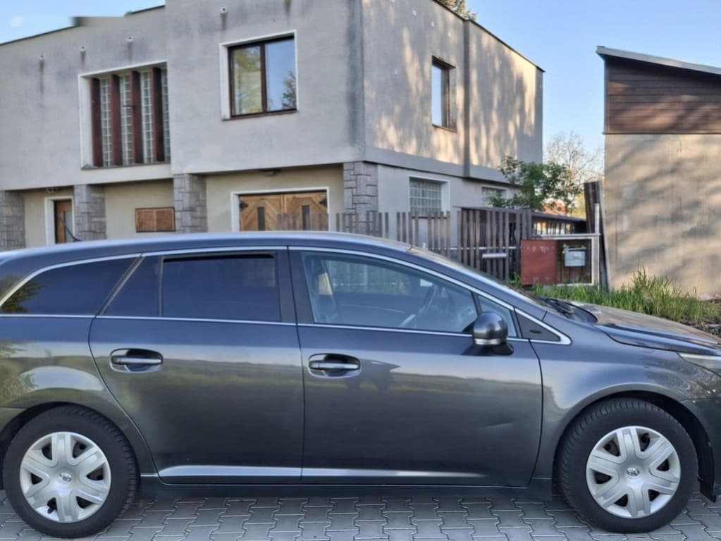 2013 Toyota AVENSIS - 7