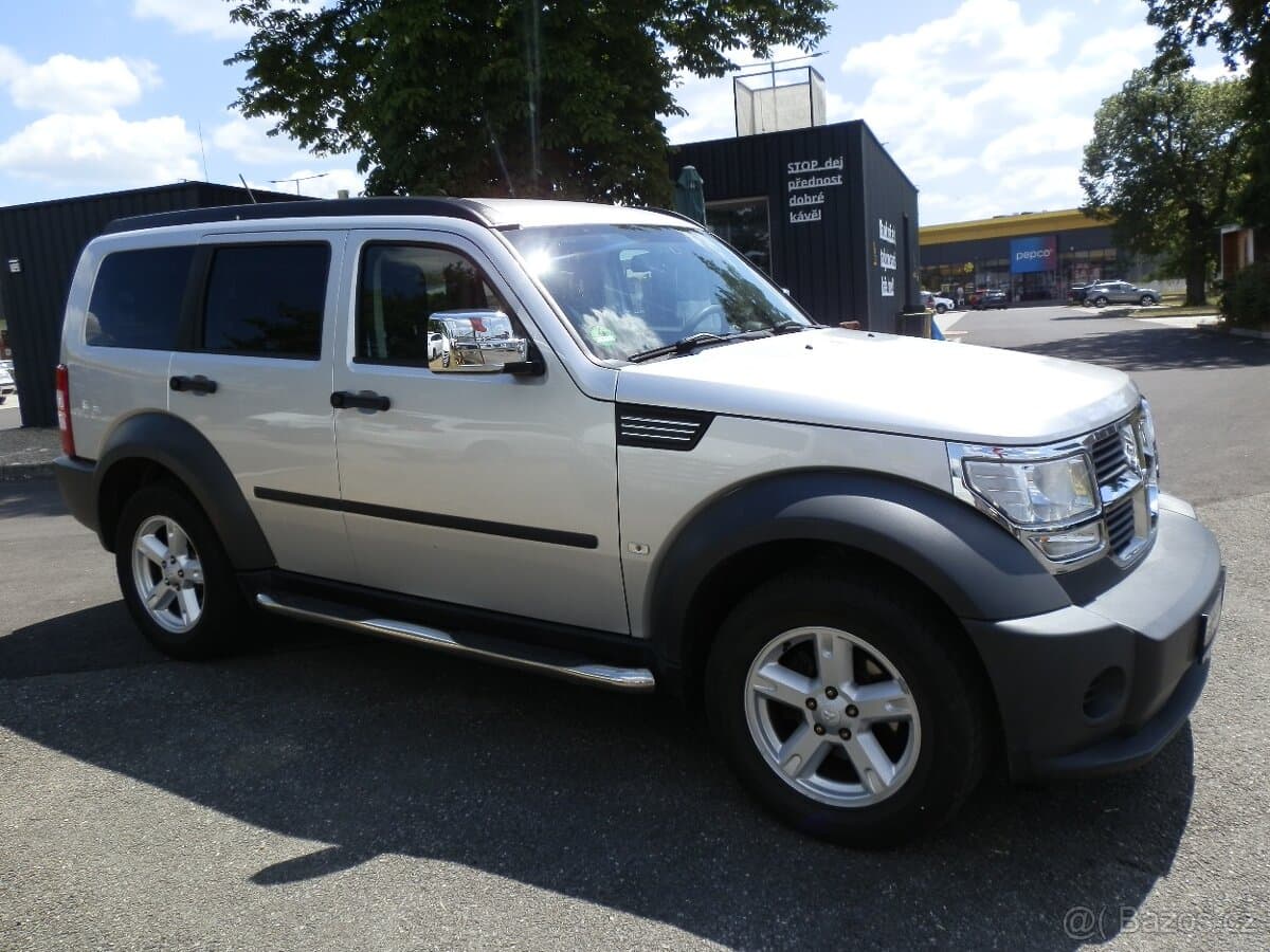 2007 Dodge NITRO - 7