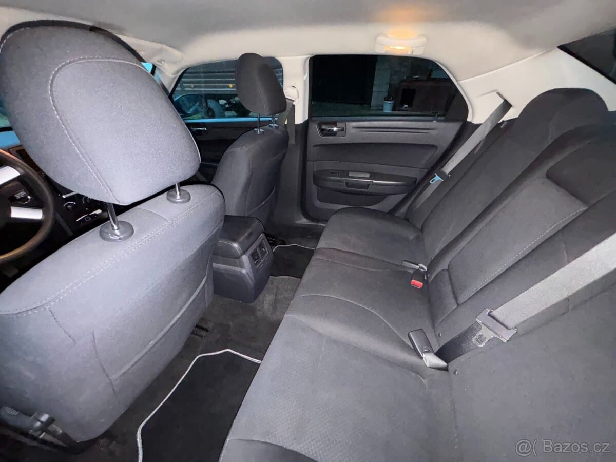 2008 Chrysler 300C - 7