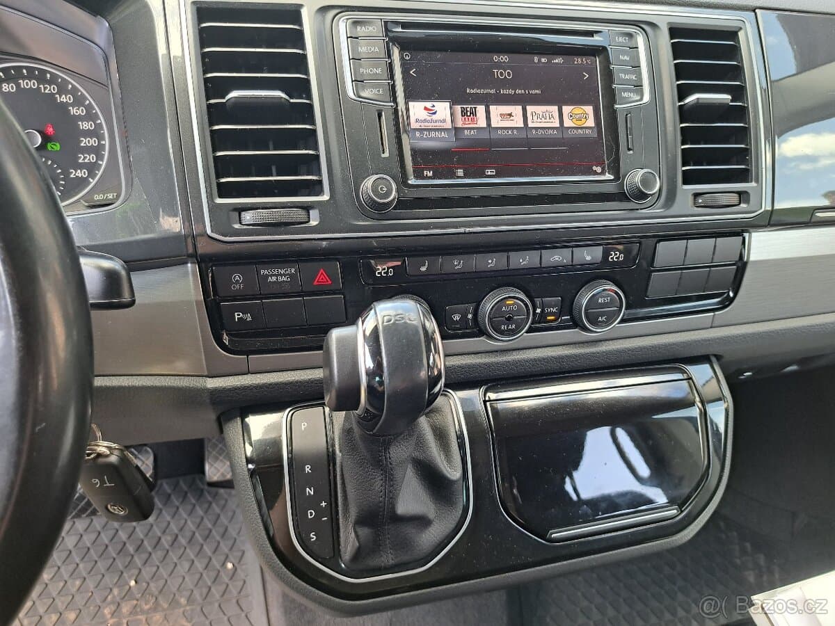 2017 Volkswagen MULTIVAN - 7