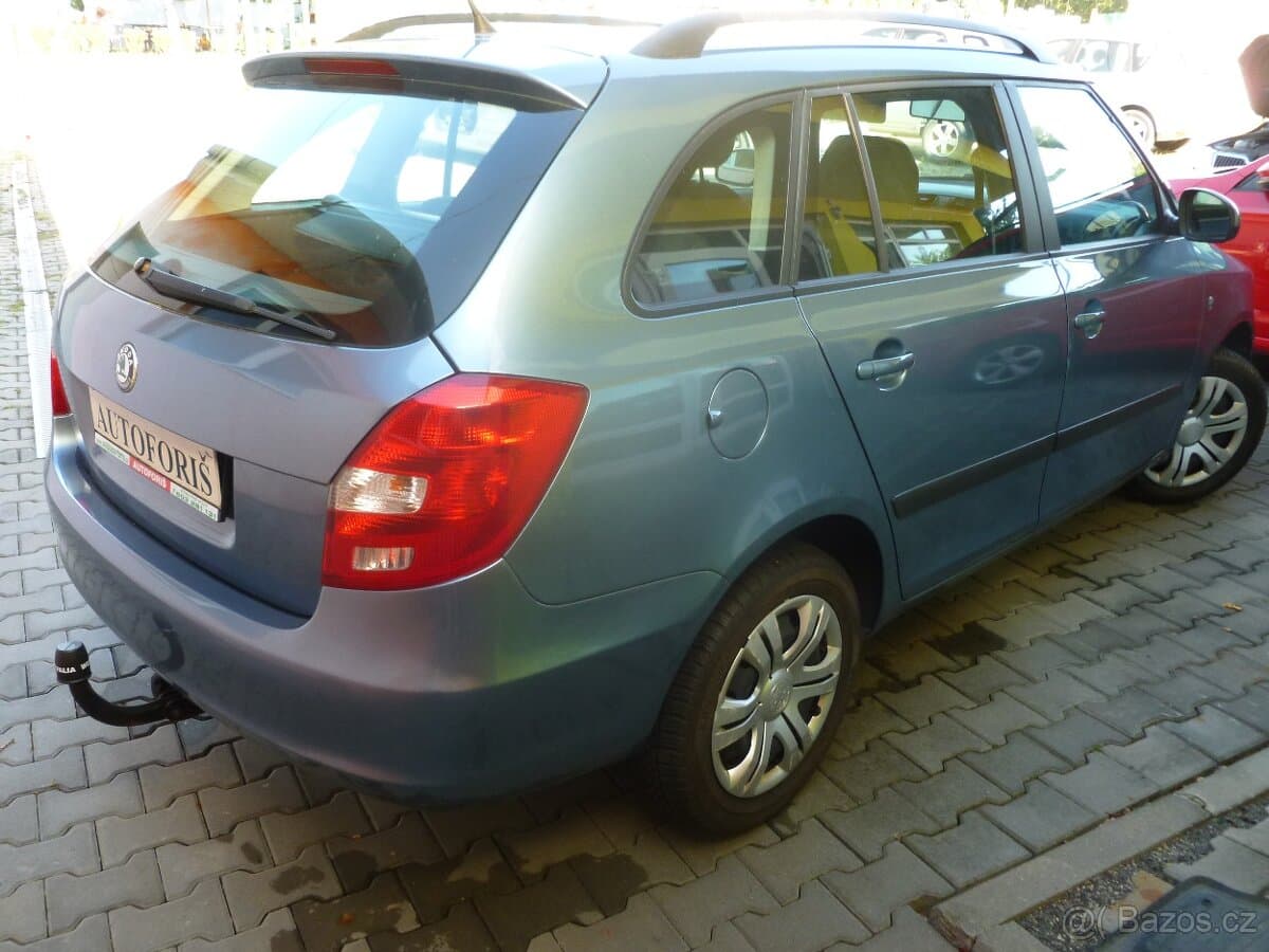 2010 Škoda FABIA - 7