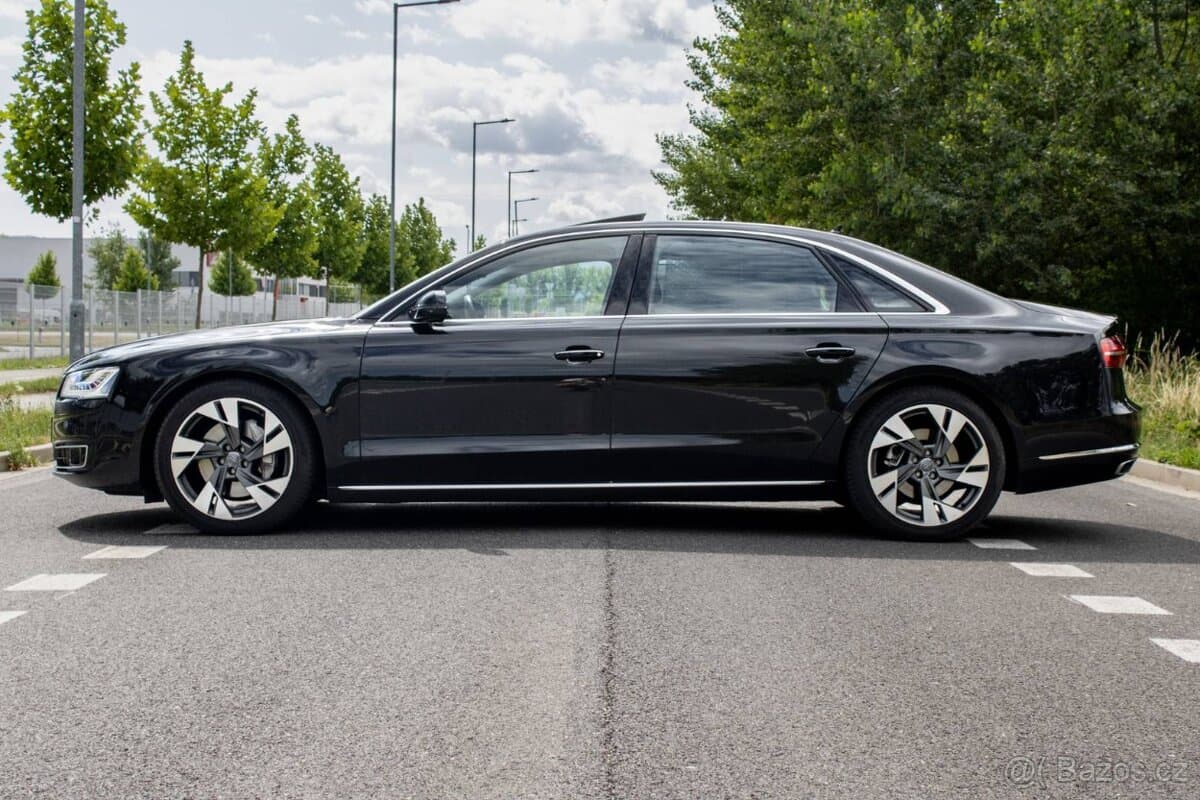 2014 Audi A8 - 7