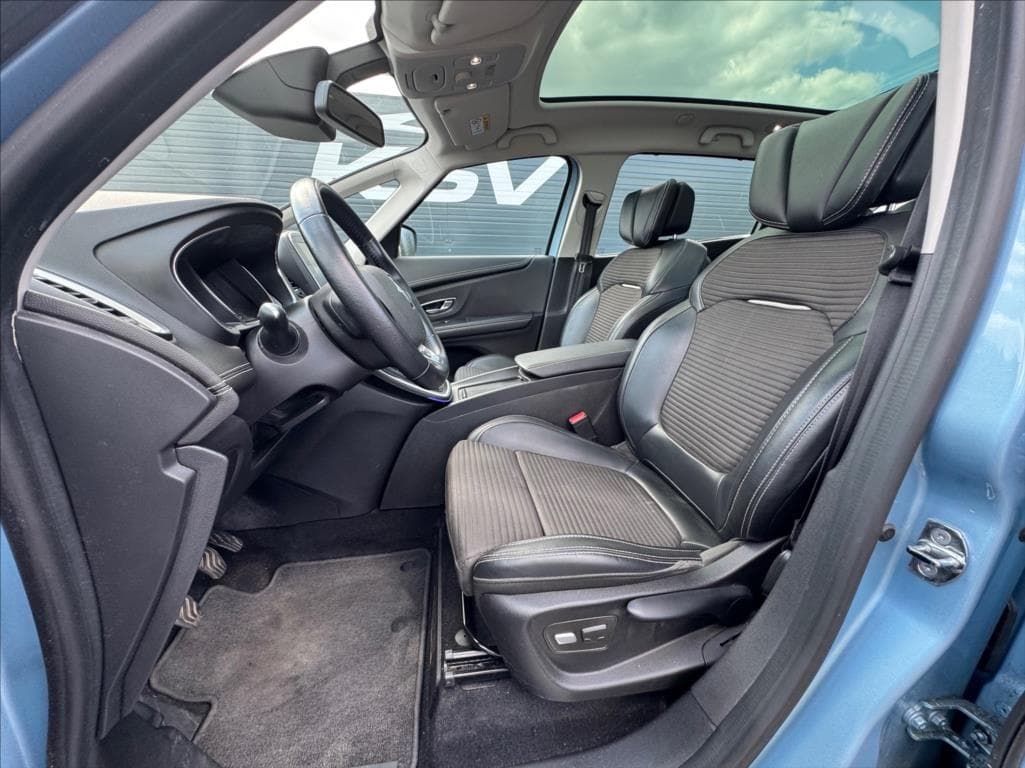 2017 Renault SCENIC - 7