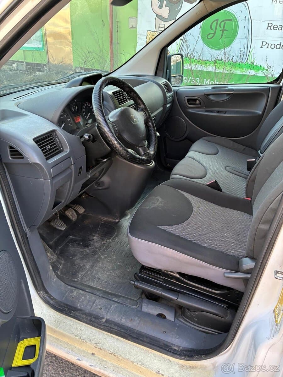 Peugeot EXPERT - 7