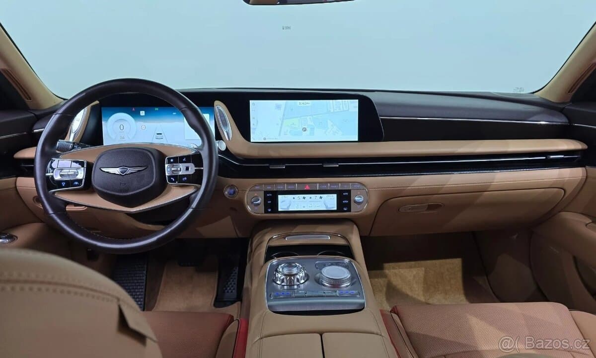 2022 Genesis G90 - 7