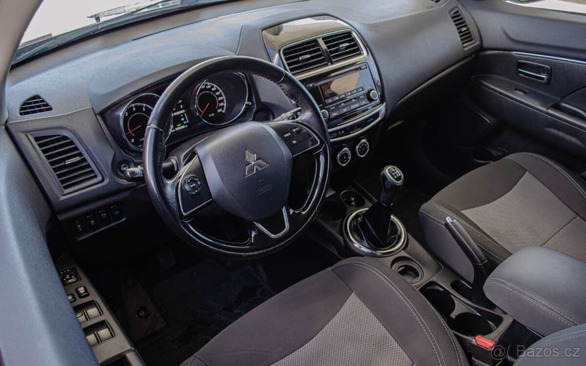 2016 Mitsubishi ASX - 7