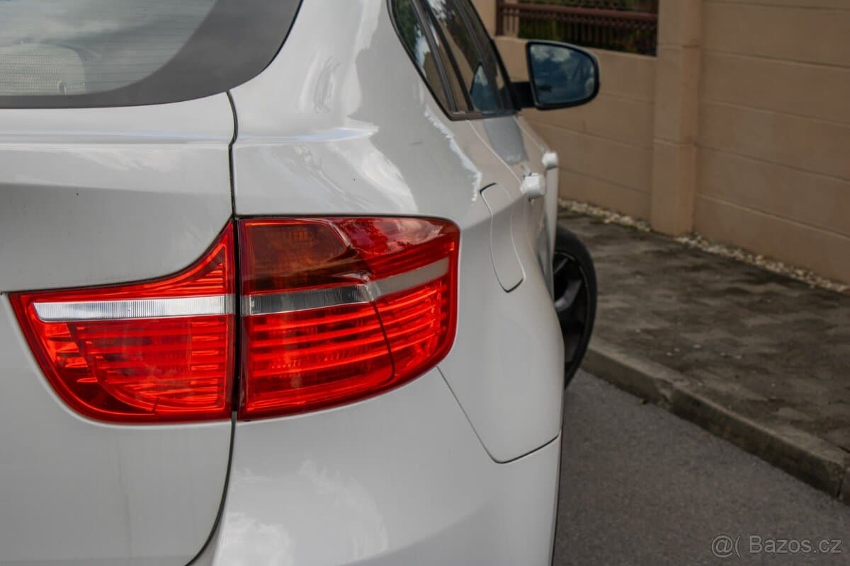 2011 BMW X6 - 7