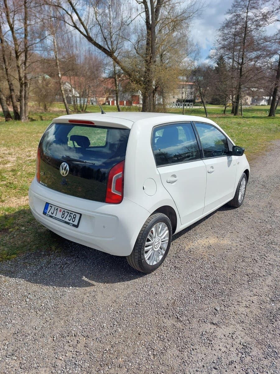 2013 Volkswagen UP! - 7