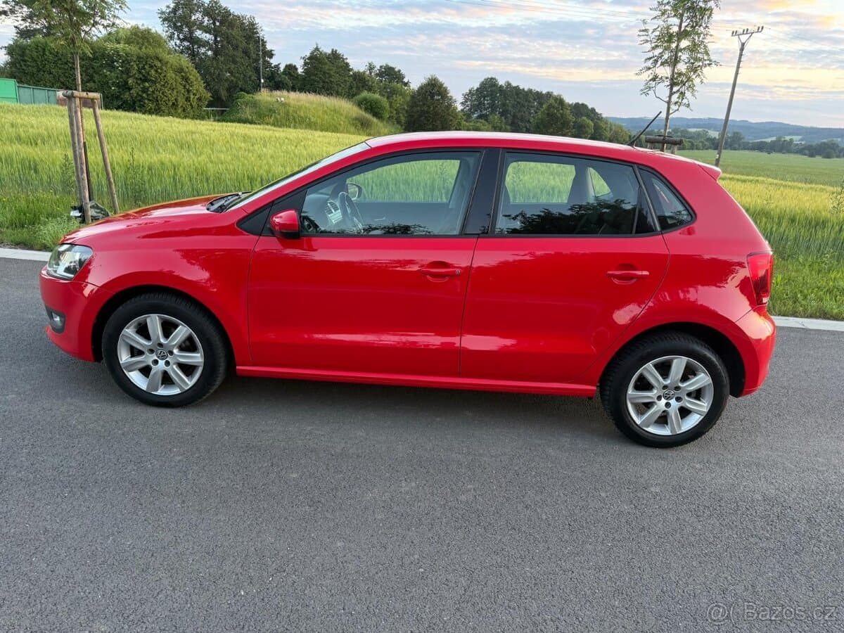 2014 Volkswagen POLO - 7