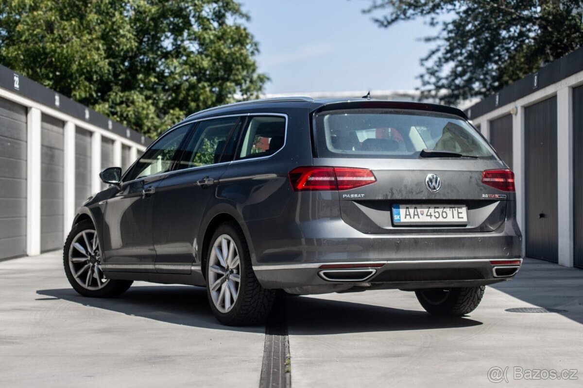 2015 Volkswagen PASSAT - 7