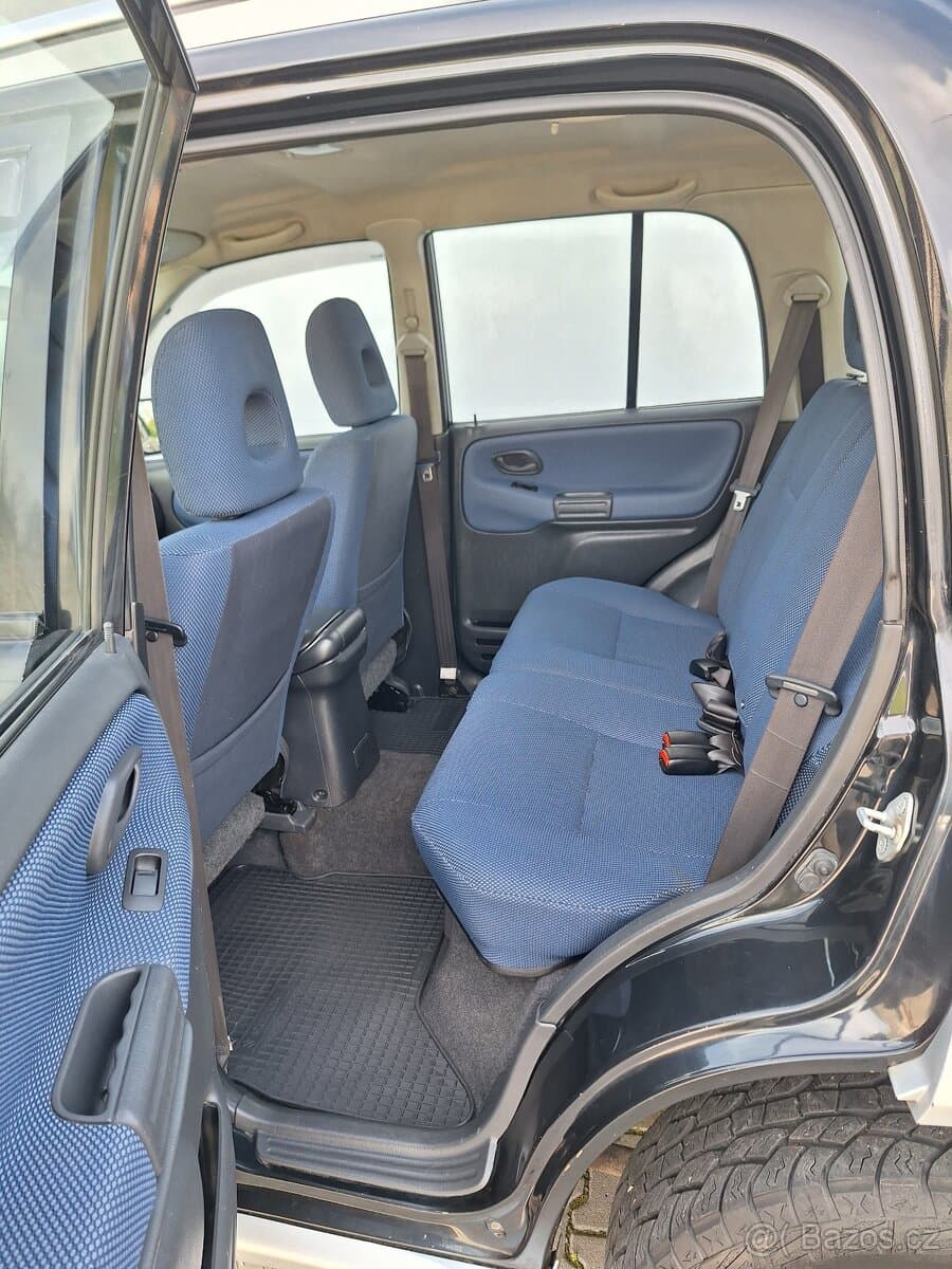2004 Suzuki GRAND - 7