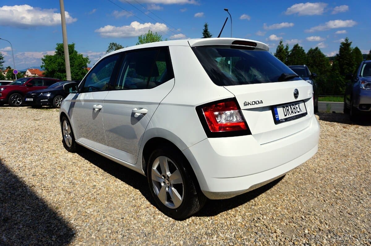 2015 Škoda FABIA - 7