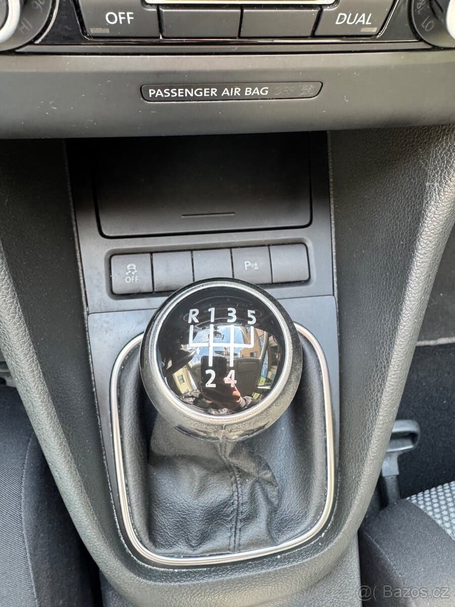 2010 Volkswagen GOLF - 7