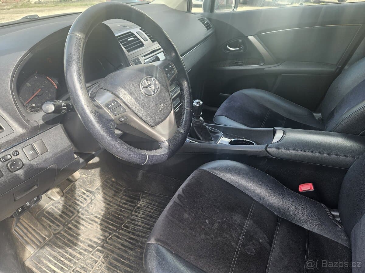 2014 Toyota AVENSIS - 7