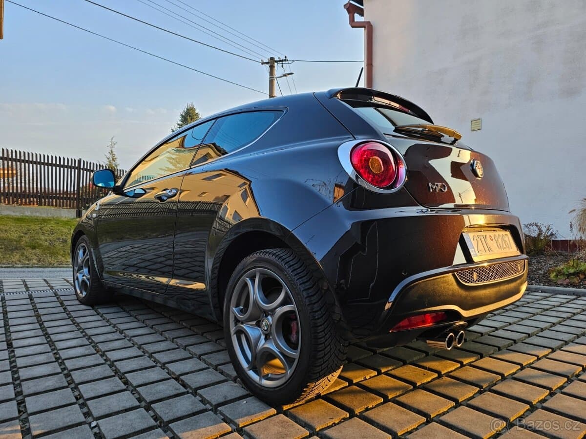 2010 Alfa Romeo MITO - 7